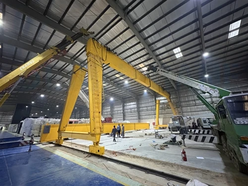 Pemasangan Derek Gantri Girder Ganda Saudi